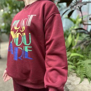 Just You Are Letter Graphic Sweatshirt